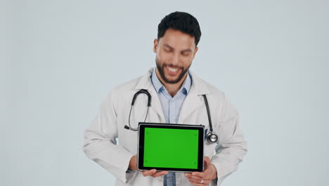 Doctor,-healthcare-and-tablet-green-screen