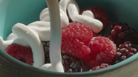 raspberries with cream