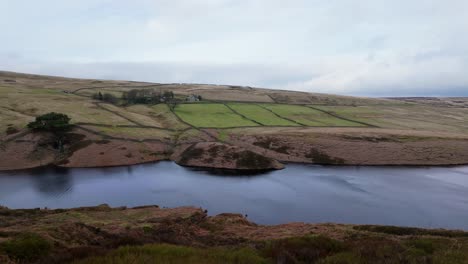 los páramos de yorkshire en el campo inglés