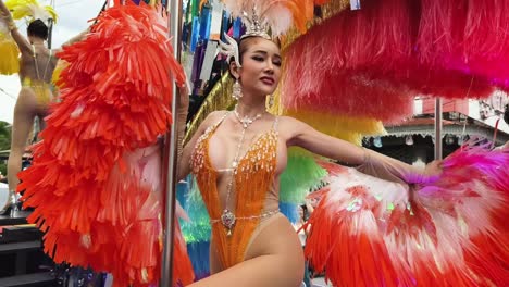 태국에서 lgbtq+ 퍼레이드 축하