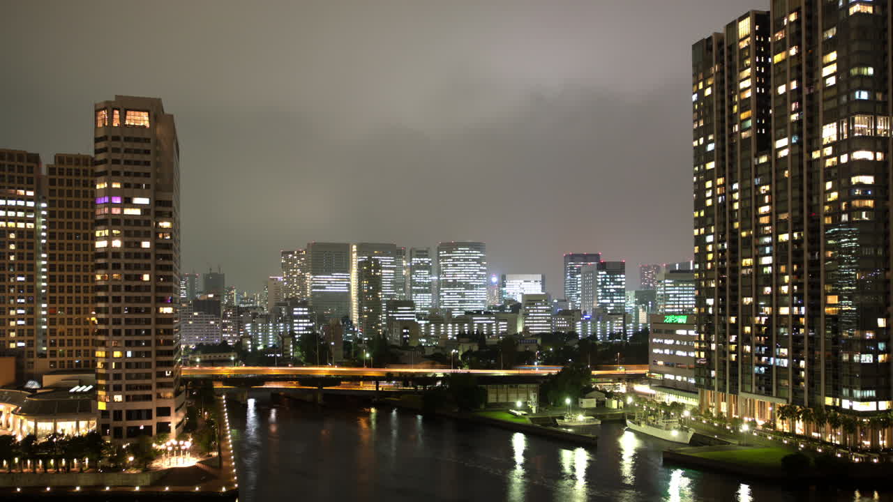 럭스 뷰 도쿄 나이트 01