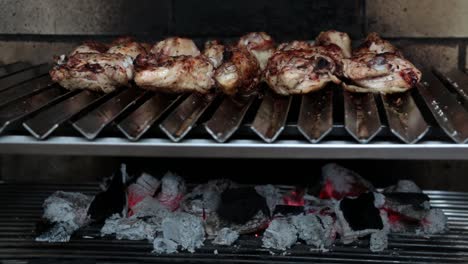 muslos y pechuga de pollo orgánico a la parrilla