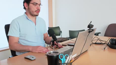 team video conference: young man speaking