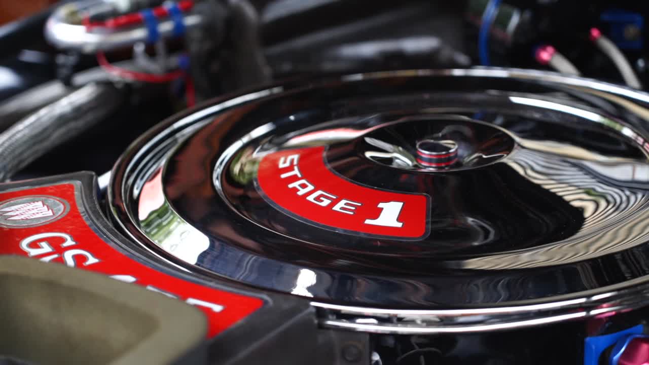 엔진 내부 과급기 엔진 내부 과급기