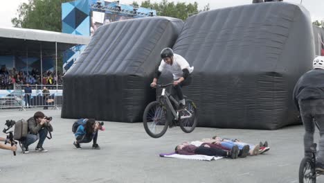 bmx bike stunt show