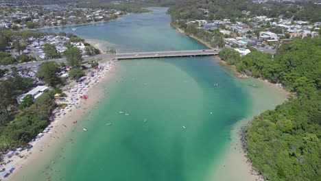 Tallebudgera-Bridge---Goldküste-Queensland---Australien---Antenne---Schwenk-Nach-Oben-Geschossen