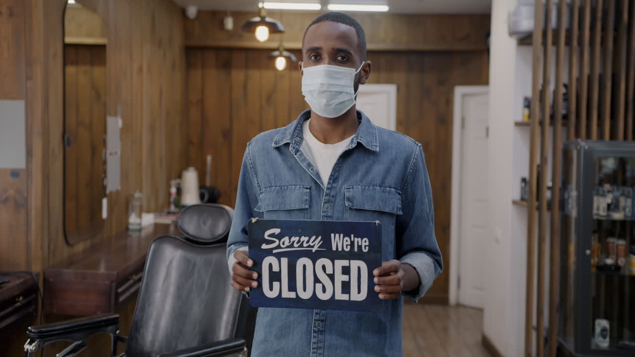 Barber Shop Closed Due to Covid-19