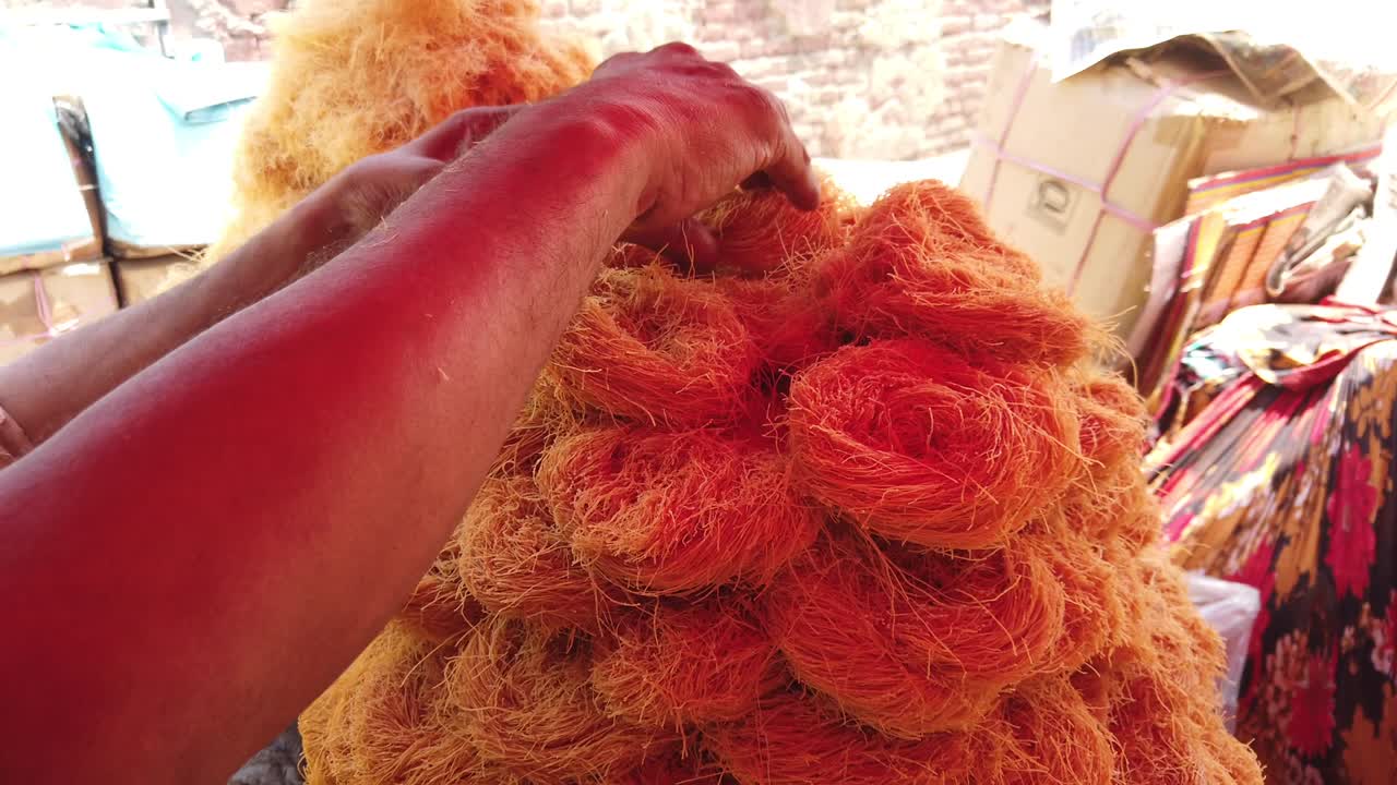 популярная и известная уличная еда из индийского субконтинента