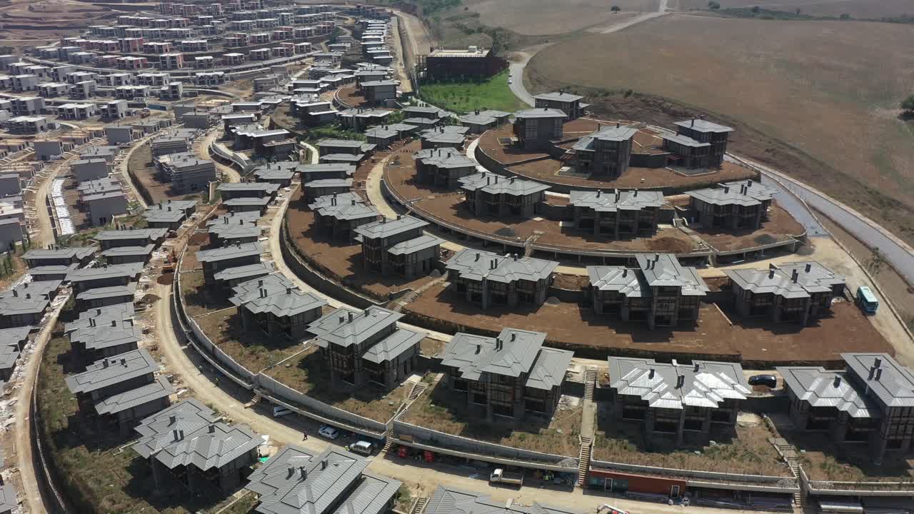 이스탄불 리바 의 럭셔리 주거 단지 에 있는 현대적 인 고층 건물 들 의 그룹 의 항공 사진