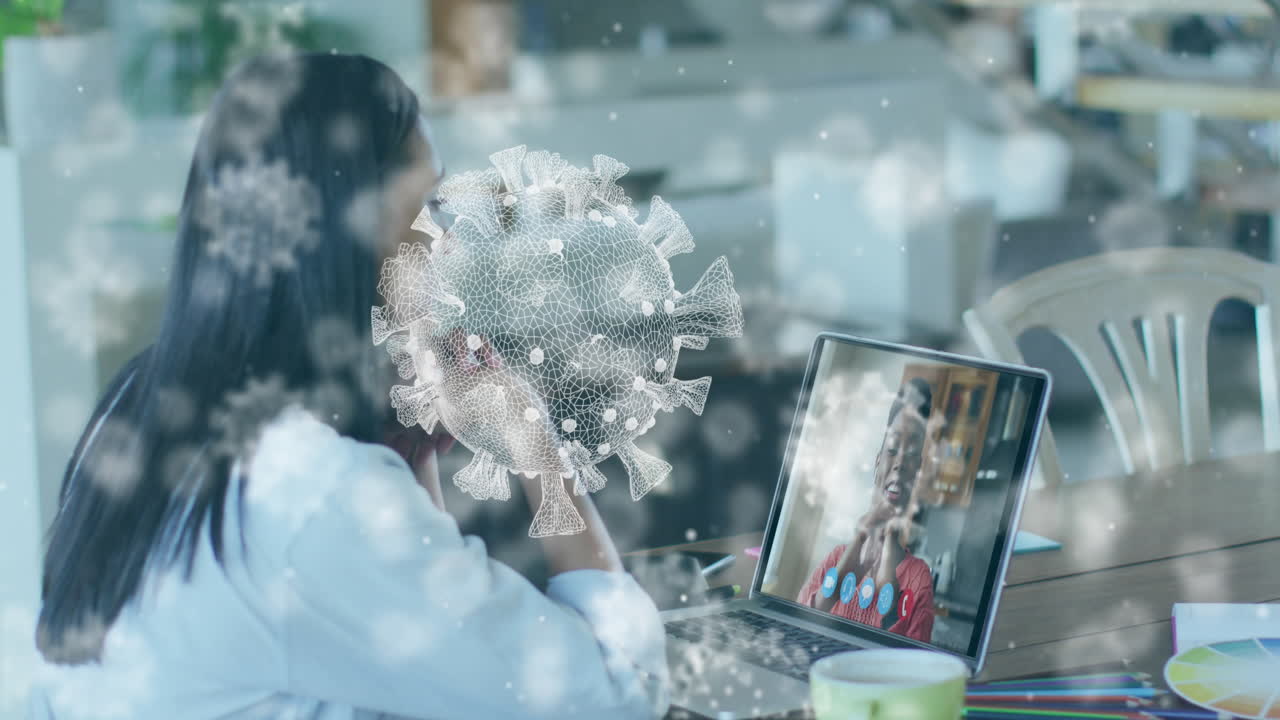 animación de las células de covid 19 una mujer de negocios en una videollamada de portátil