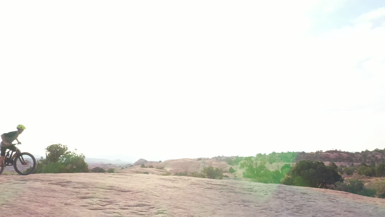 cabalgar duro o quedarse en casa