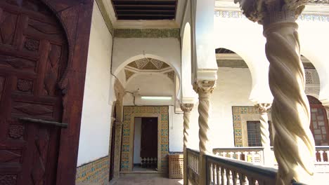 carved-wooden-door-of-the-palace-of-the-prensses-dar-aziza