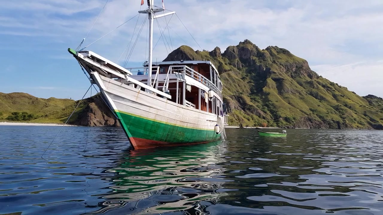 Video Pulau Padar di Taman Nasional Komodo, Indonesia