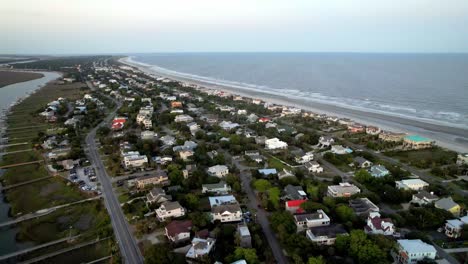 Aerial-Tilt-Down-Isle-of-Palms-SC,-Isle-of-Palms-South-Carolina