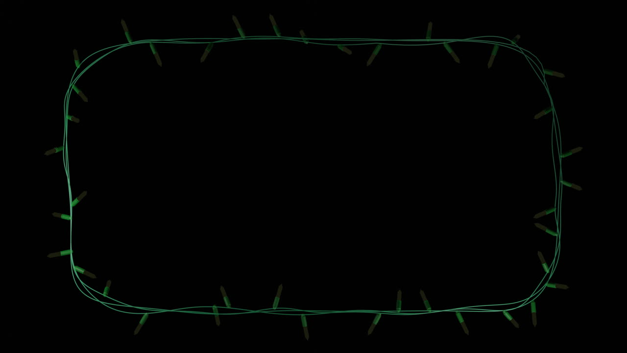 검은 바탕에 박이는 노란색 크리스마스 스트링 불빛의 프레임, 복사 공간