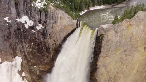 Aerial-4K-footage-of-Yellowstone-Falls-in-Yellowstone-National-Park,-Wyoming,-USA
