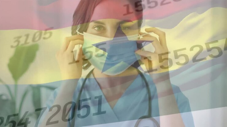 Animación de bandera de Ghana y procesamiento de datos sobre una doctora caucásica