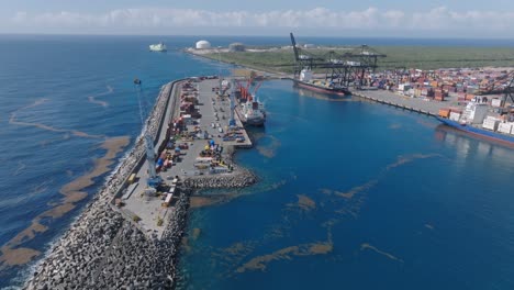 Aerial-view-of-caucedo-harbor-in-Boca-Chica,-Dominican-Republic