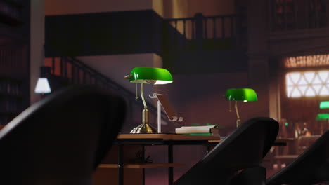 interior de la biblioteca con lámparas verdes