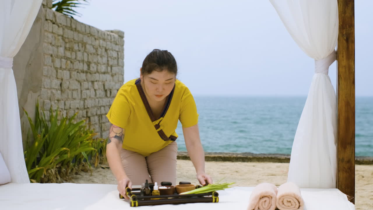 해변의 마사지사