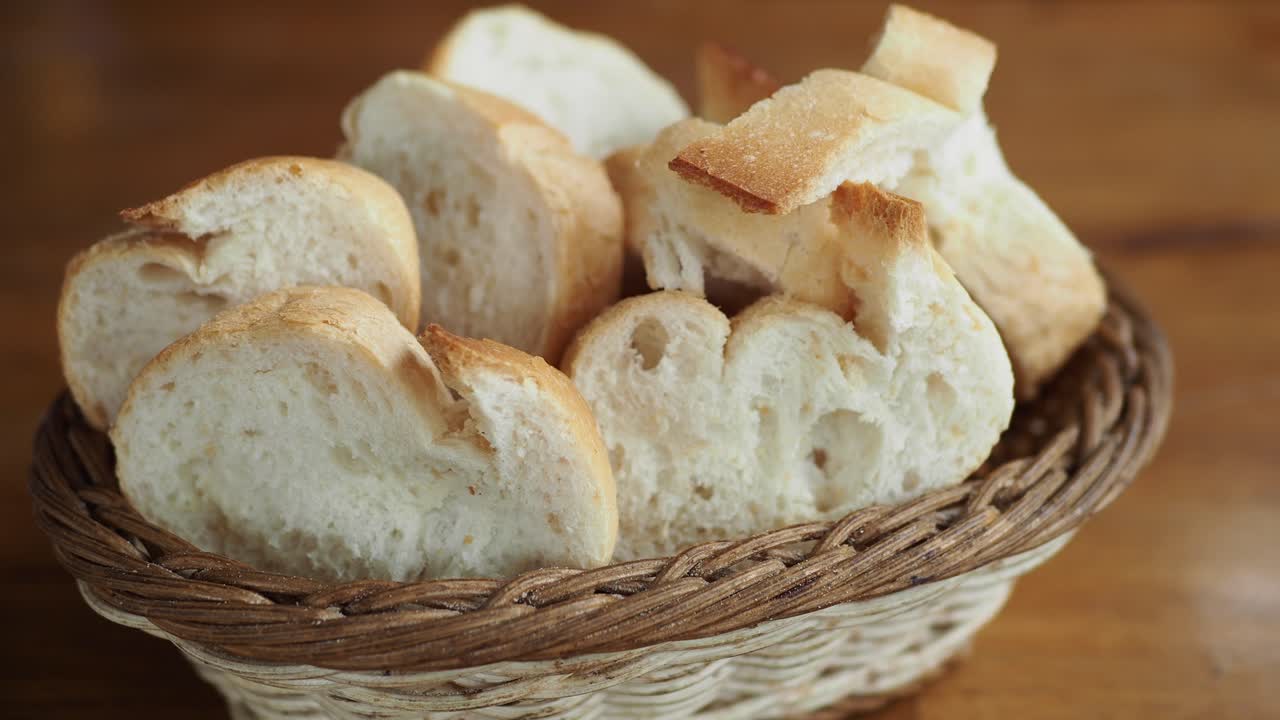 잘라진  의 바구니 의 근처