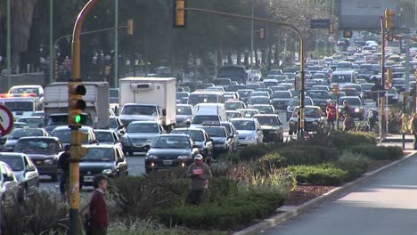 City-street-during-rush-hour