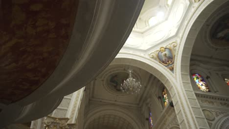 Innere-Struktur-Einer-Göttlichen-Katholischen-Kirche