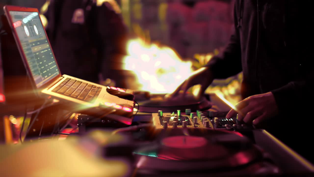 DJ Nightclub 15