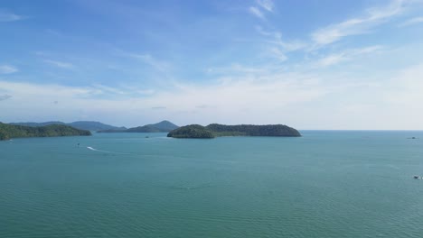 Aerial-footage-of-Langkawi-sea-and-isolated-islands-in-Malaysia