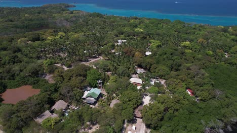 El-Pueblito-Island,-Rosario-Islands-Archipelago-In-Caribbean-Sea,-Colombia