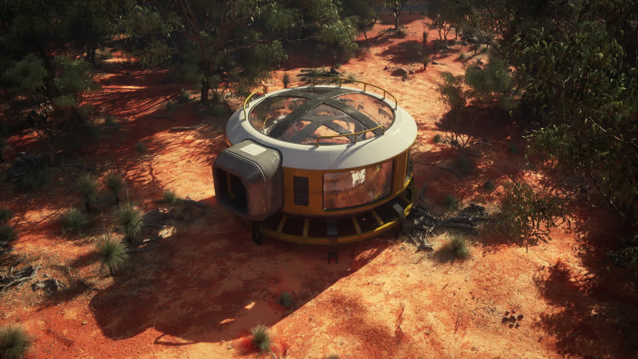 habitat spaziale rotondo in una foresta deserta