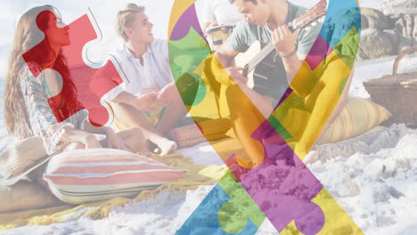 animación de coloridas piezas de rompecabezas cinta sobre amigos felices en la fiesta de playa de verano