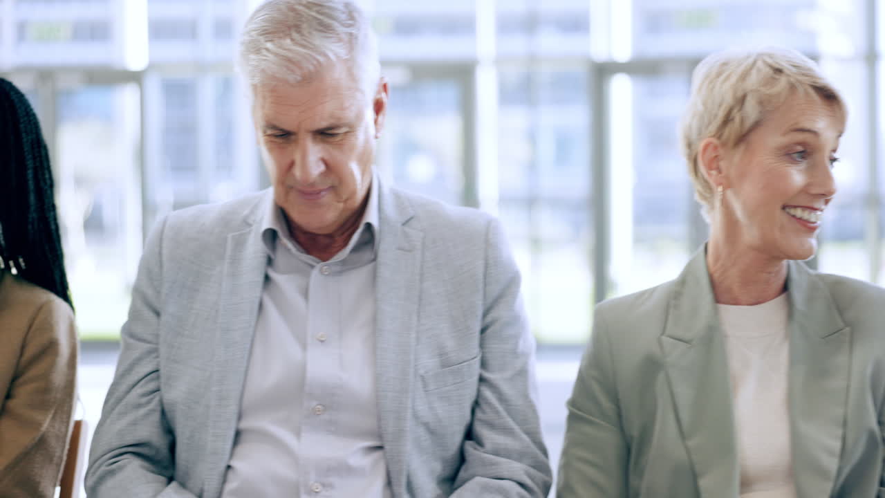 diversidad, contratación y contratación con las empresas