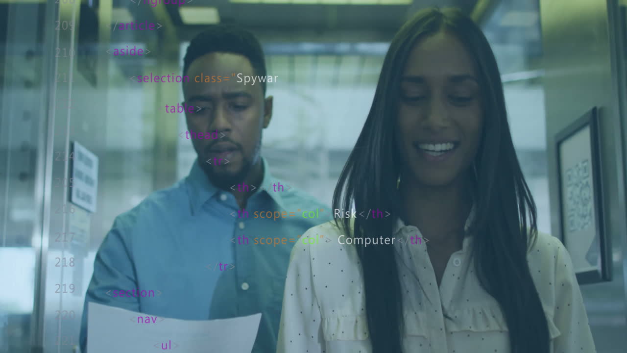 animación del procesamiento de datos financieros sobre diversas personas de negocios en la oficina