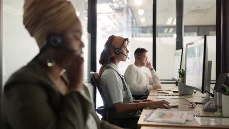 Negocios,-Equipo-Y-Mujer-Negra-Para-El-Cliente.