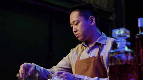 bartender preparing cocktail