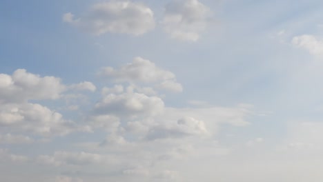 Cloud-formations-time-lapse,-spring-season,-rainy