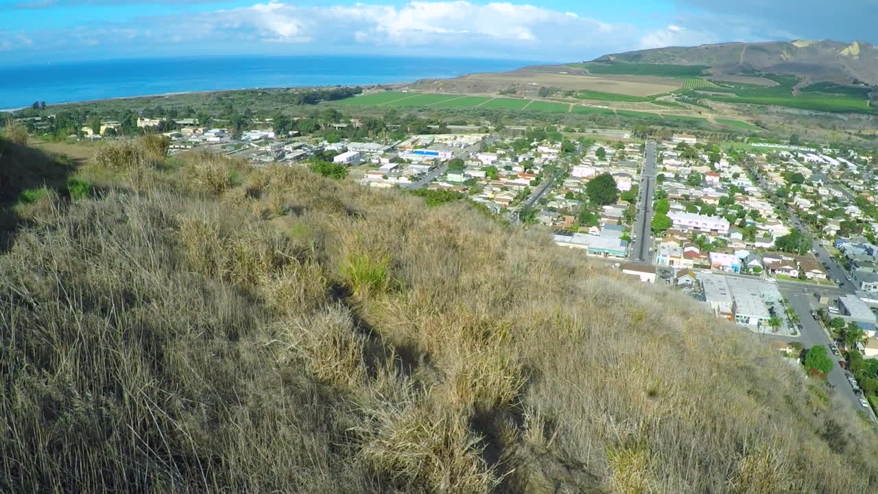 캘리포니아 해안 도시인 벤추라 3을 보여주는 공중 촬영