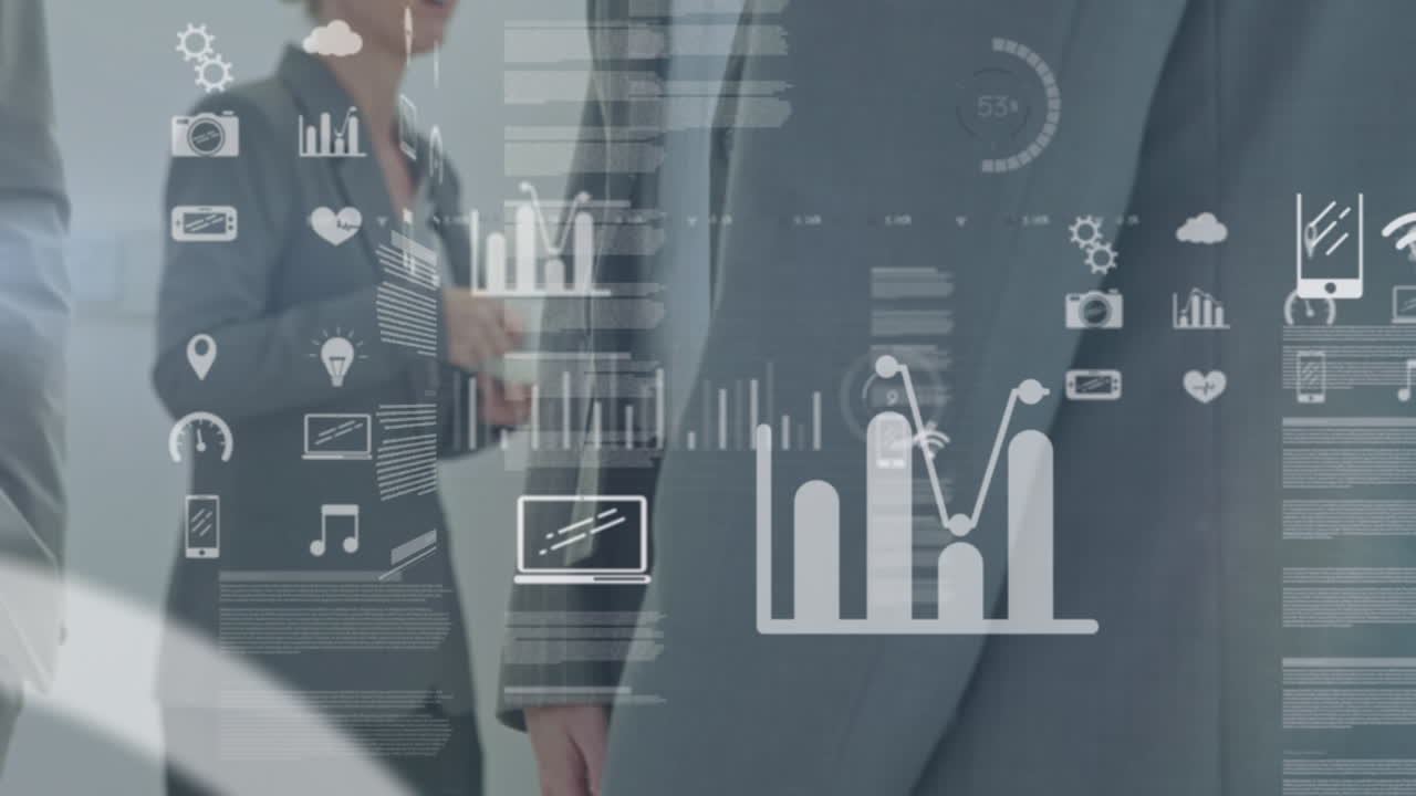 animación del procesamiento de datos financieros sobre diversas personas de negocios que se dan la mano