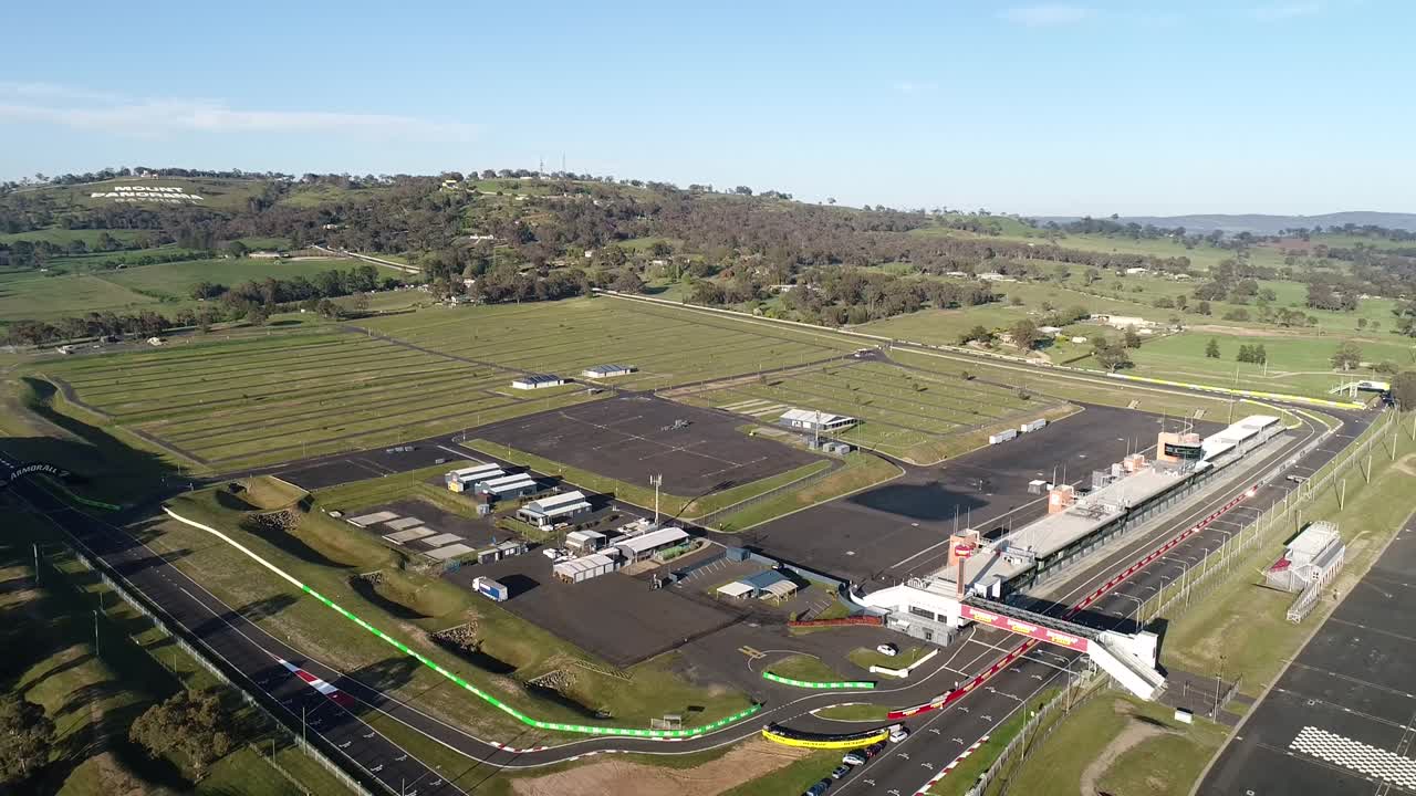 el círculo de la carrera de bathurst de vuelta