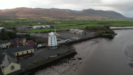 vista aérea, molino de viento blennerville, tralee, irlanda
