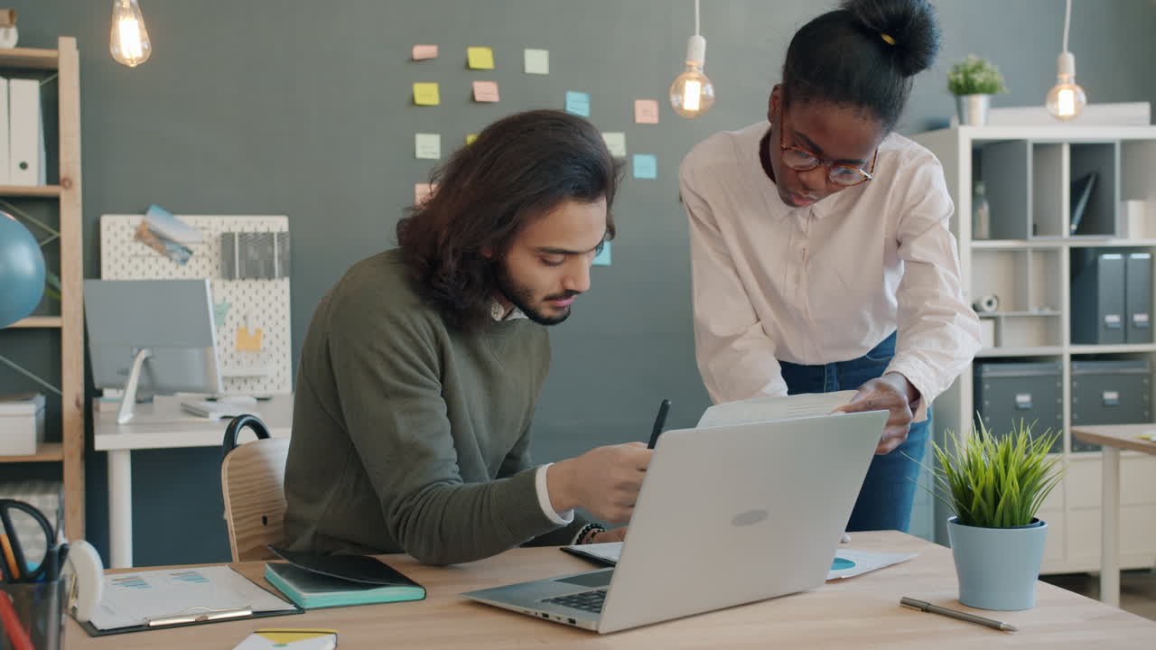 Business Colleagues Collaborating