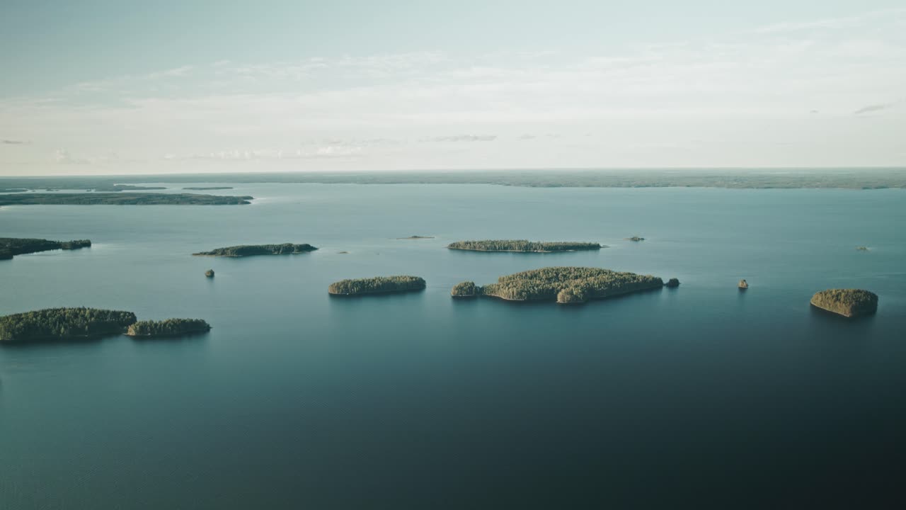 aéreo, avión no tripulado, islas pequeñas, lago, finlandia