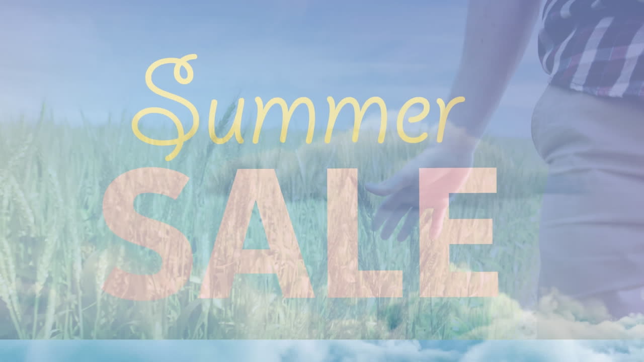 잔디 ⁇ 에서  ⁇ 고 있는 여자 위에 있는 겨울 판매 텍스트 애니메이션