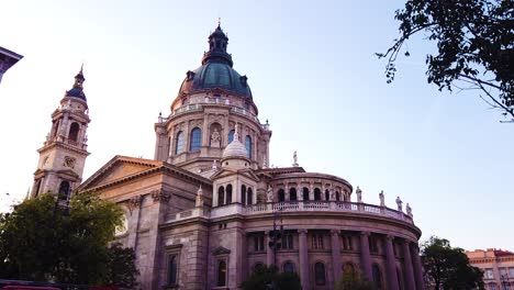 St.-Stephans-Kathedrale-In-Budapest-Im-Mittleren-Bereich