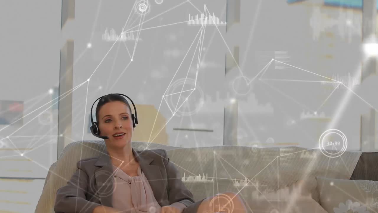 animación de la red de conexiones, estadística sobre mujeres de negocios que usan auriculares telefónicos