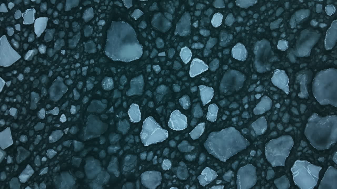 grandes témpanos de hielo moviéndose suavemente en las olas del mar