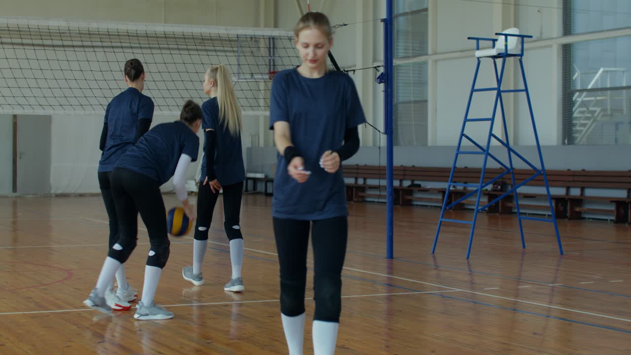 Volleyballag på banen