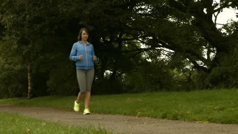 Fit-girl-walking