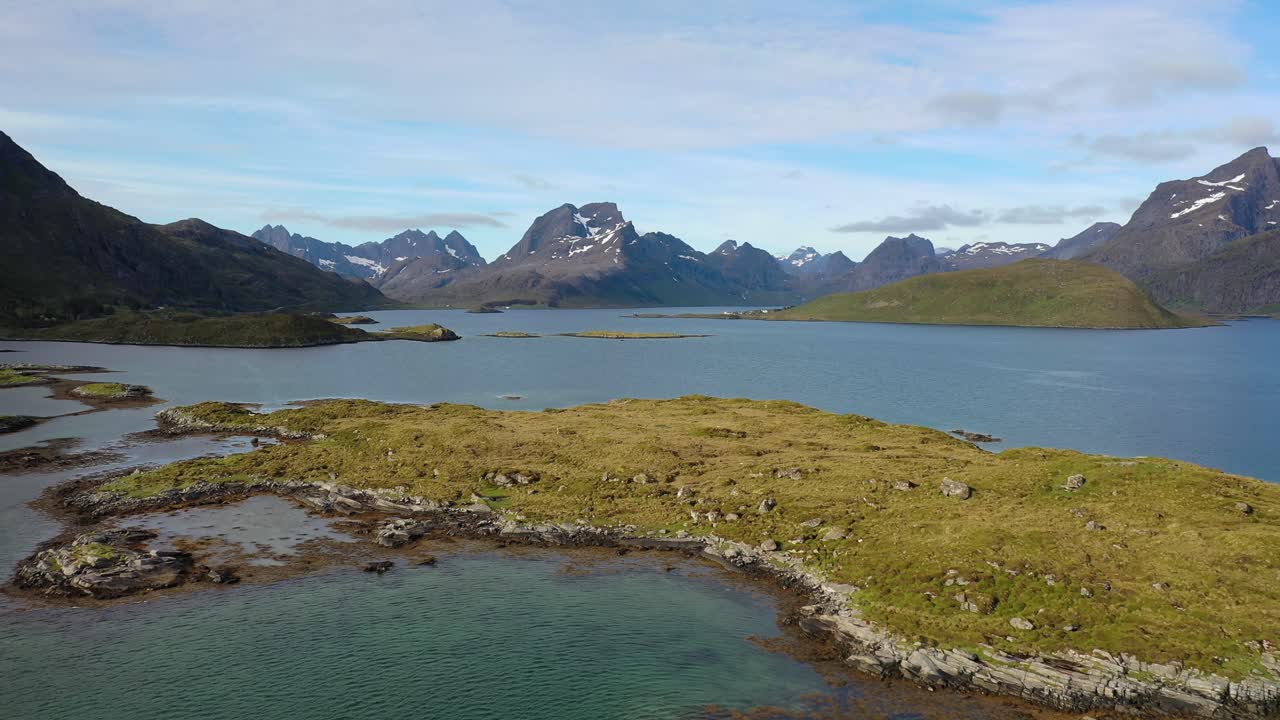imágenes aéreas de la hermosa naturaleza de noruega.